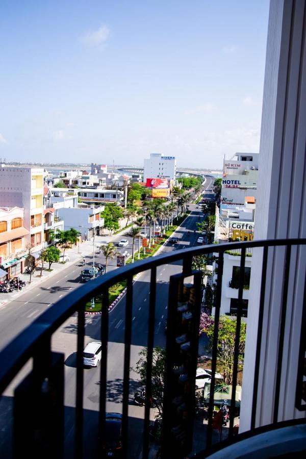 La Casa Tuy Hoa Hotel Exterior photo
